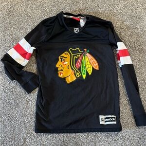 Chicago Blackhawks NHL Hockey Long Sleeve Shirt - Kids Size 10-12
